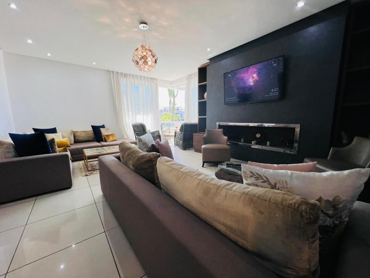 Melrose Beαch Aρραrt Pοοl Vieω Apartment Casablanca Exterior photo